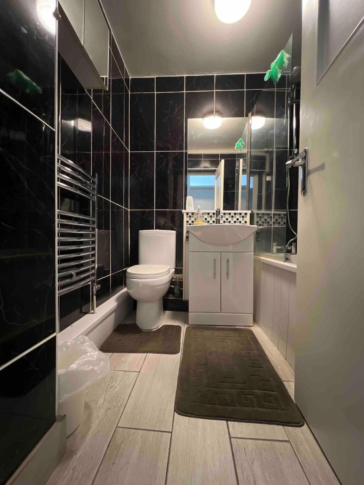 Normanton Apartment Бирмингам Екстериор снимка